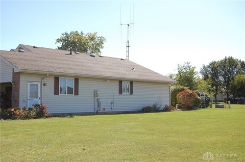 Tiny photo for 1883 Shawnee Drive, Sidney, OH 45365 (MLS # 945472)
