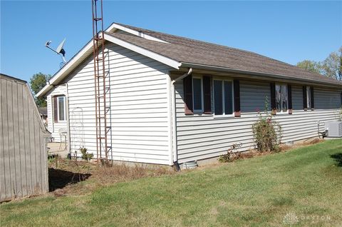Tiny photo for 1883 Shawnee Drive, Sidney, OH 45365 (MLS # 945472)
