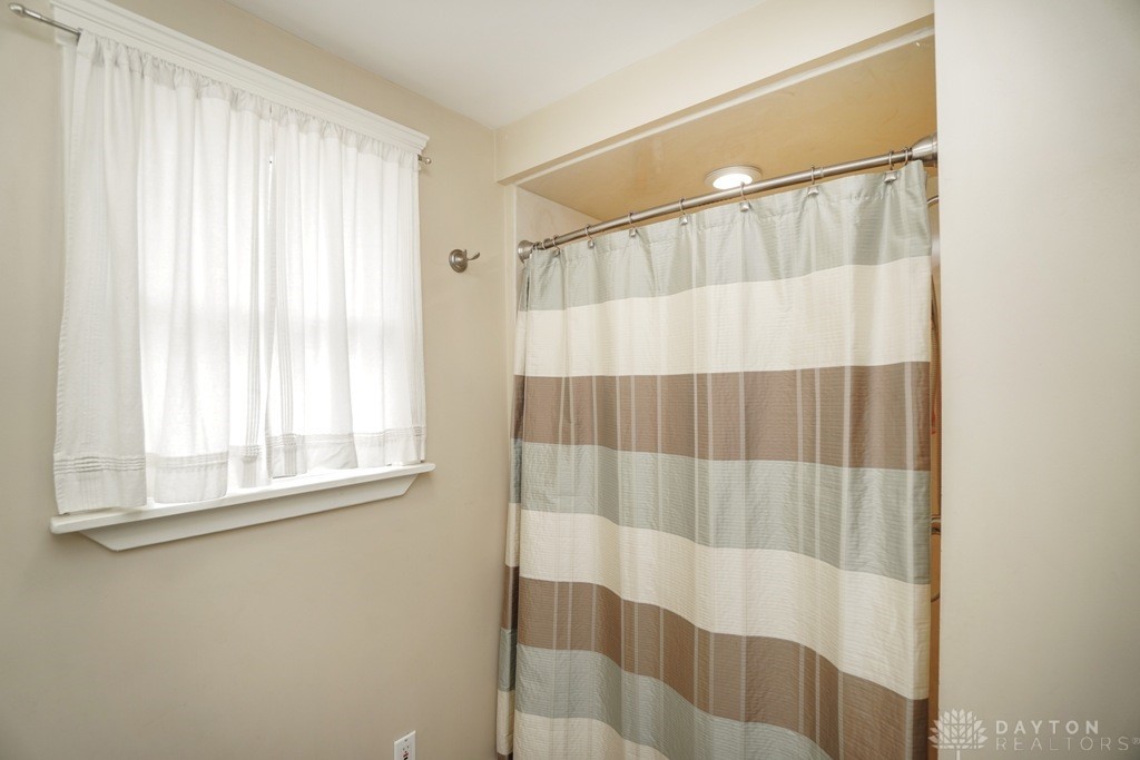 4881 Cincinnati Brookville Road, Hamilton, Ohio image 25