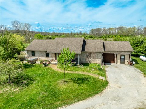 Photo of 10810 N State Route 48, Covington, OH 45318 (MLS # 956573)