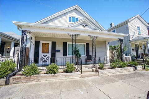 Photo of 357 Xenia Avenue, Dayton, OH 45410 (MLS # 942755)