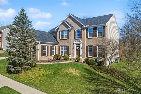 Photo of 2432 Forest Oaks Drive, Beavercreek, OH 45431 (MLS # 954905)