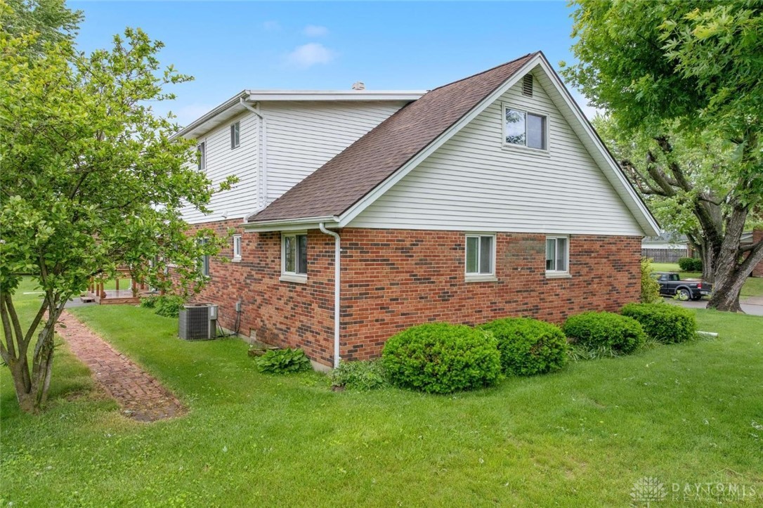 1150 Mayfair Drive, Wilmington, Ohio image 31