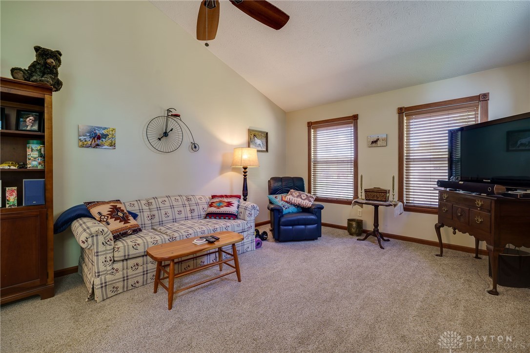 732 Settlemyre Road, Oregonia, Ohio image 19