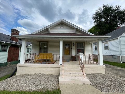 Photo of 332 Roxbury Road, Dayton, OH 45417 (MLS # 940733)