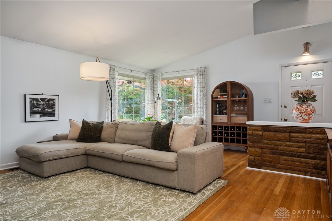 3505 Pobst Drive, Kettering, Ohio image 4