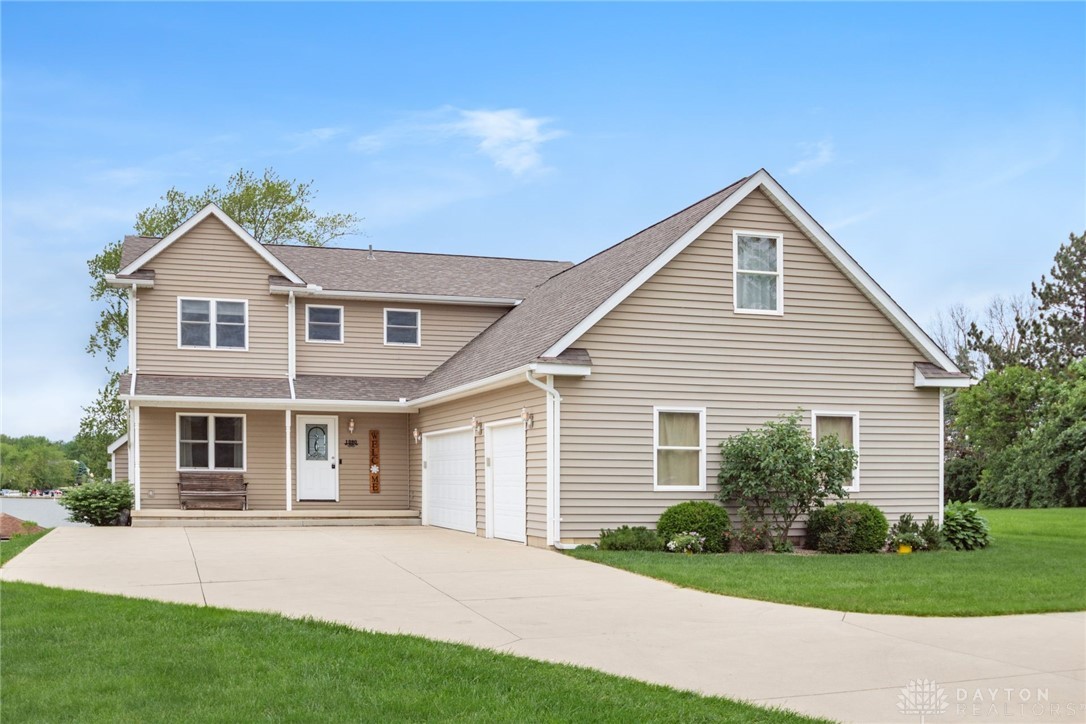 1380 E Choctaw Drive, London, Ohio image 3
