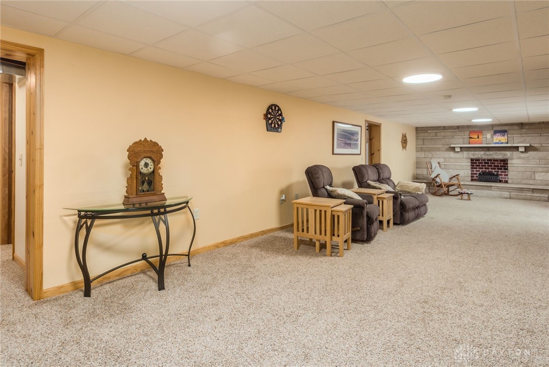1380 E Choctaw Drive, London, Ohio image 38