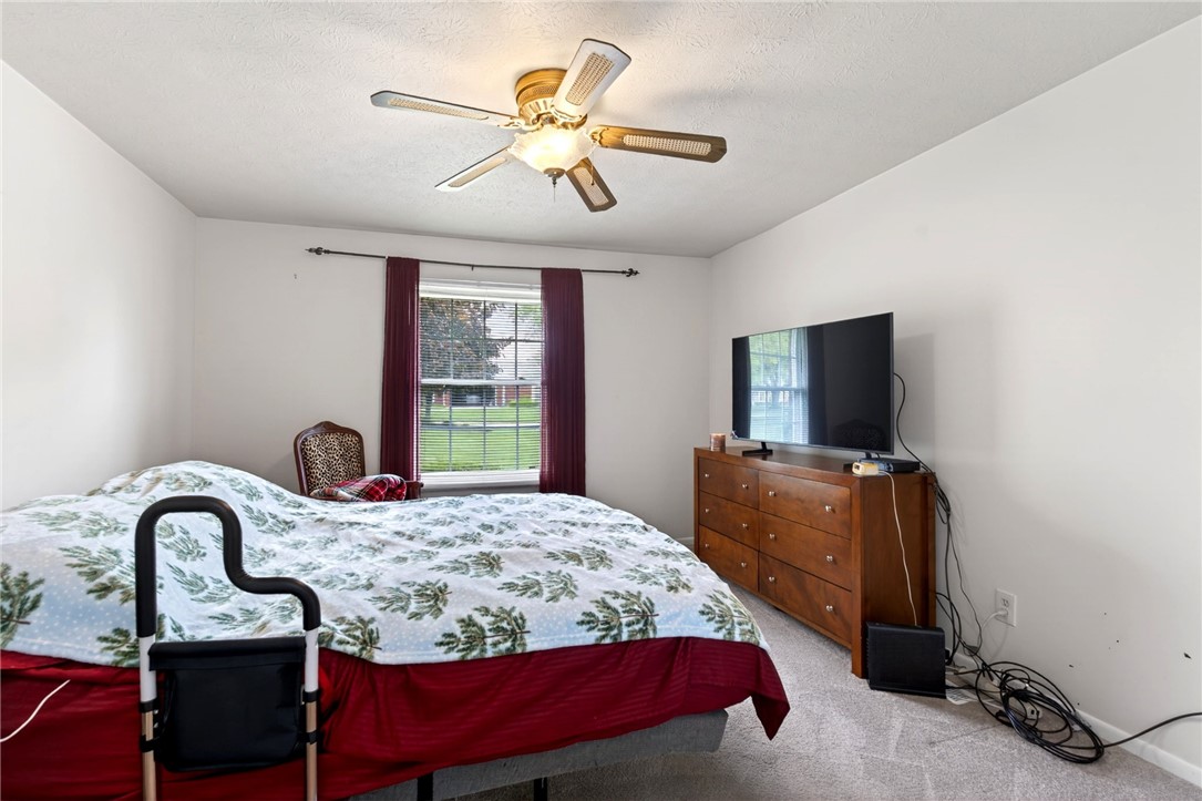 6405 Little John Circle
