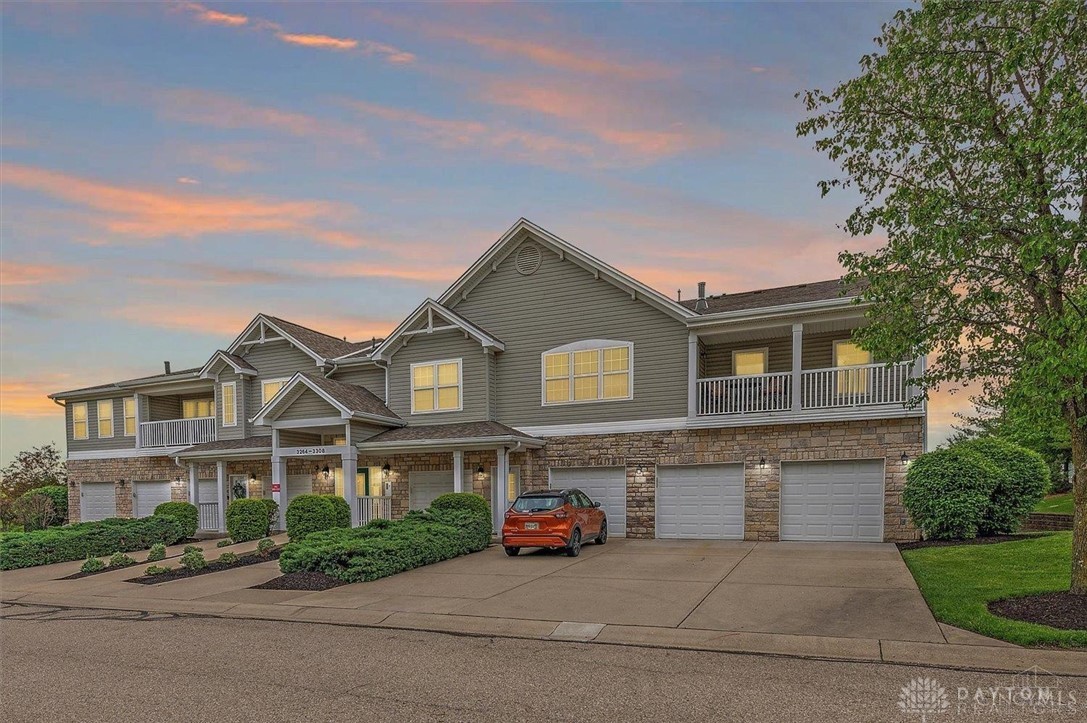 3296 Grand Falls Boulevard, Maineville, Ohio image 1