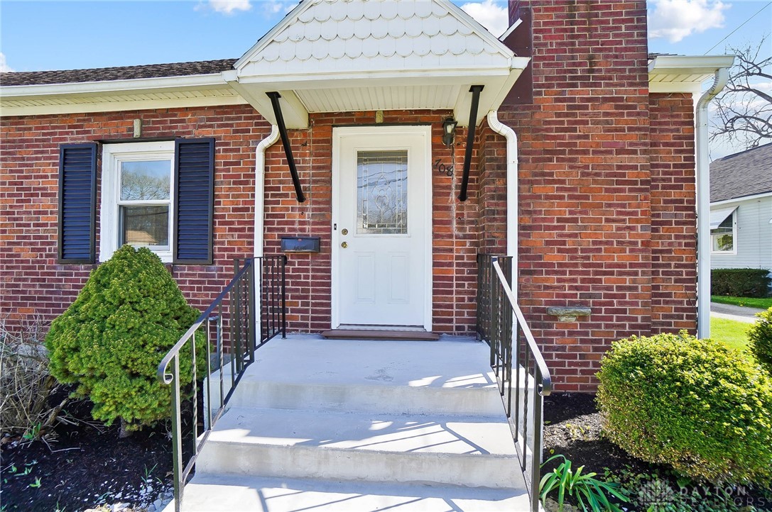 708 W Market Street, Troy, Ohio image 3