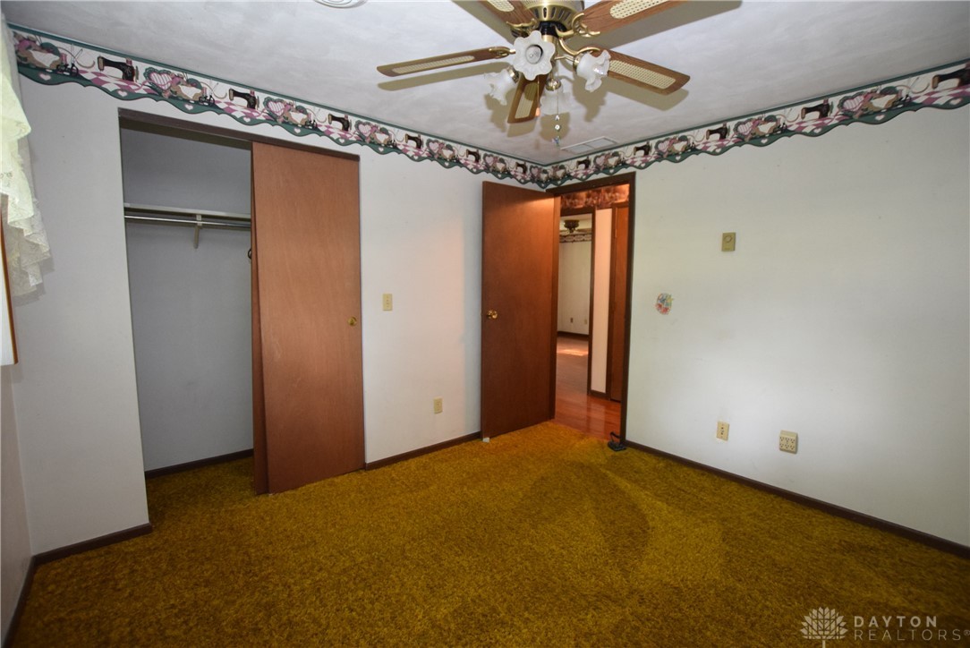 4035 Walnut Grove Circle, Urbana, Ohio image 18