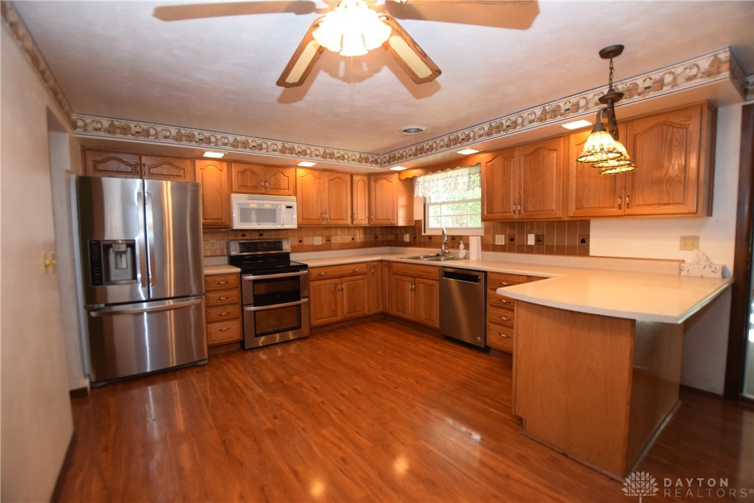 4035 Walnut Grove Circle, Urbana, Ohio image 8