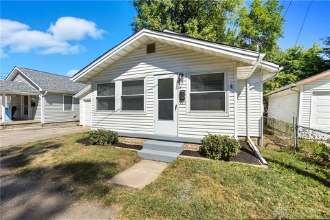 Photo of 3125 Cottage Terrace, Dayton, OH 45420 (MLS # 943563)