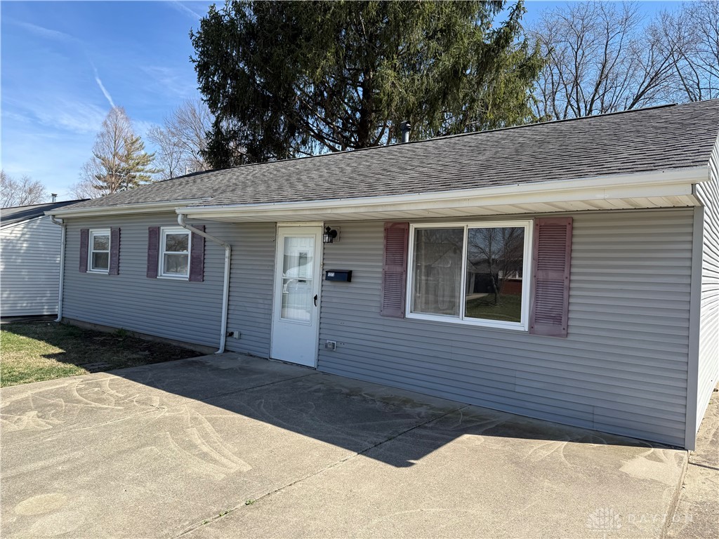 1272 Apple Street, Fairborn, Ohio image 1