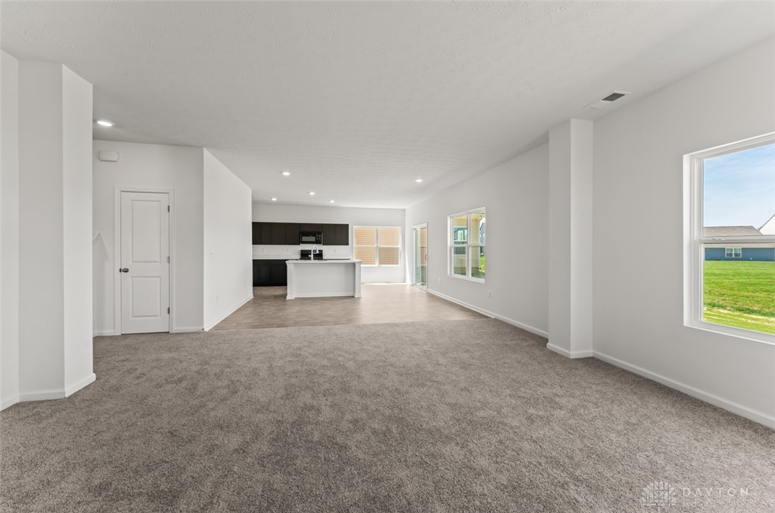 2015 Ivy Road, Clayton, Ohio image 3