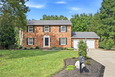 Photo for 20 Robinglen Court