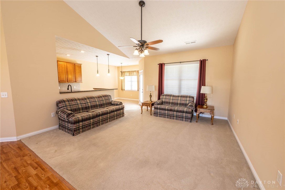 739 Deerhurst Drive, Vandalia, Ohio image 6
