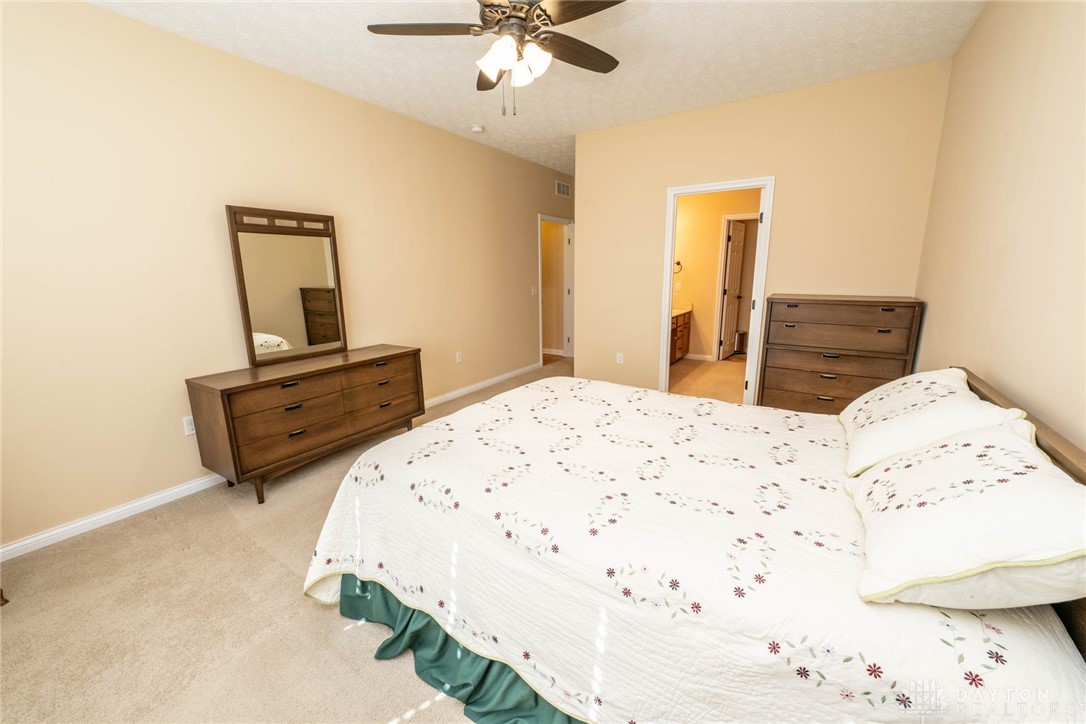 739 Deerhurst Drive, Vandalia, Ohio image 16