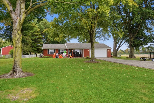 2732 HOWARDS CIR, XENIA, OH 45385 - Image 11bdedaad6efa73a9dbc6eb891a58dac/737254409