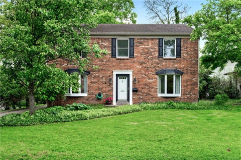 Homes For Sale - 222 Wisteria Drive<br/> Montgomery County, Oakwood, OH 45419