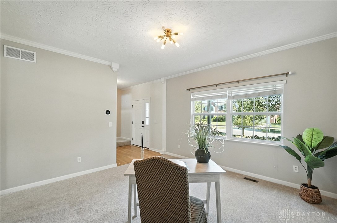 Mason, Ohio 45040, United States, 4 Bedrooms Bedrooms, ,4 BathroomsBathrooms,Residential,Active,195942