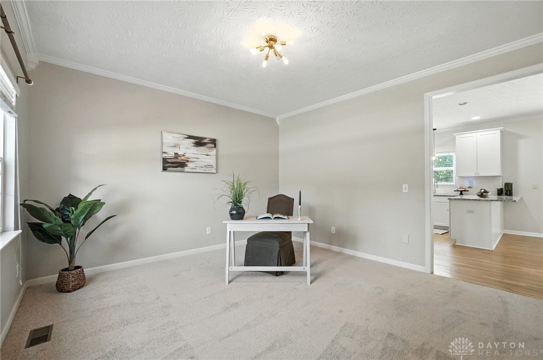 Mason, Ohio 45040, United States, 4 Bedrooms Bedrooms, ,4 BathroomsBathrooms,Residential,Active,195942