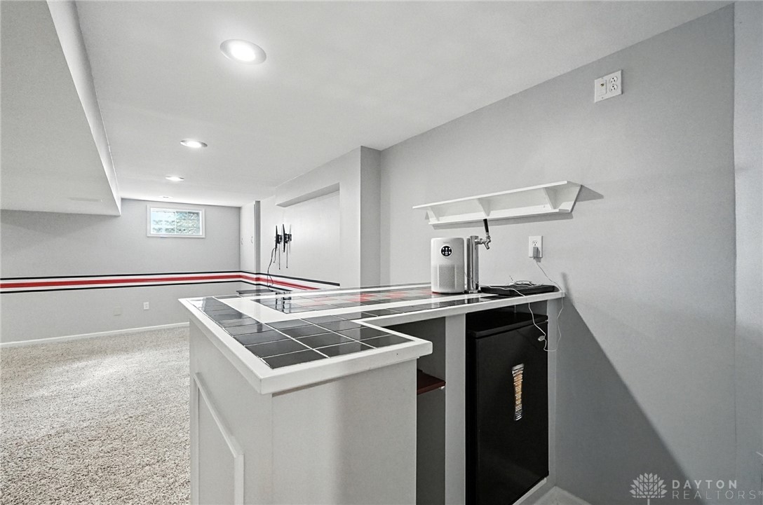 Mason, Ohio 45040, United States, 4 Bedrooms Bedrooms, ,4 BathroomsBathrooms,Residential,Active,195942