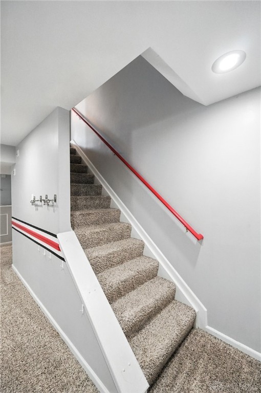 Mason, Ohio 45040, United States, 4 Bedrooms Bedrooms, ,4 BathroomsBathrooms,Residential,Active,195942