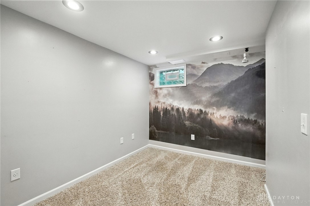 Mason, Ohio 45040, United States, 4 Bedrooms Bedrooms, ,4 BathroomsBathrooms,Residential,Active,195942