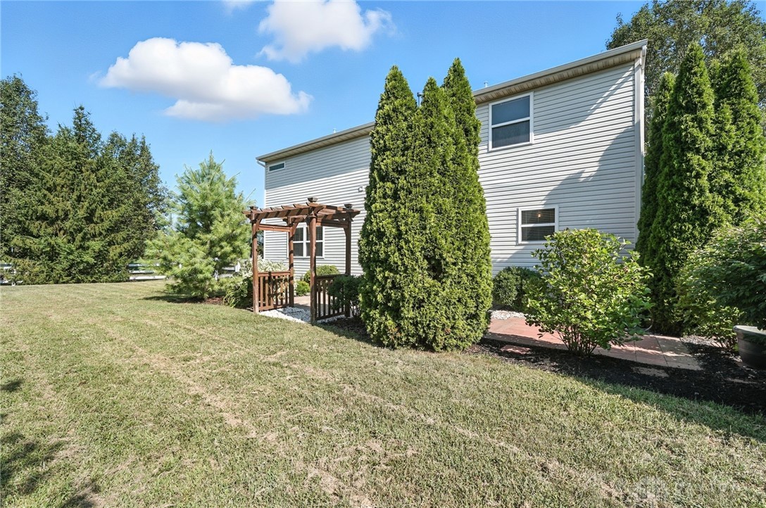 Mason, Ohio 45040, United States, 4 Bedrooms Bedrooms, ,4 BathroomsBathrooms,Residential,Active,195942