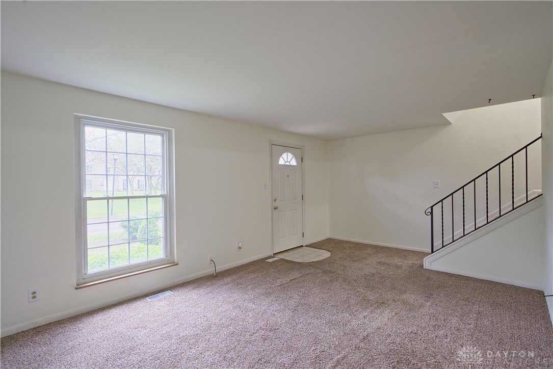 1313 Rona Village Boulevard, Fairborn, Ohio image 6
