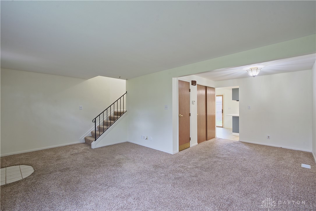 1313 Rona Village Boulevard, Fairborn, Ohio image 5