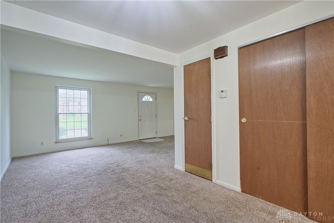 1313 Rona Village Boulevard, Fairborn, Ohio image 8