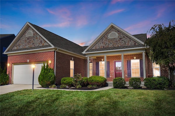 9762 BROOKS BEND CT, DAYTON, OH 45458 - Image 11fc3ac7da9f7c19bcfb3bba63c39835/2088924379