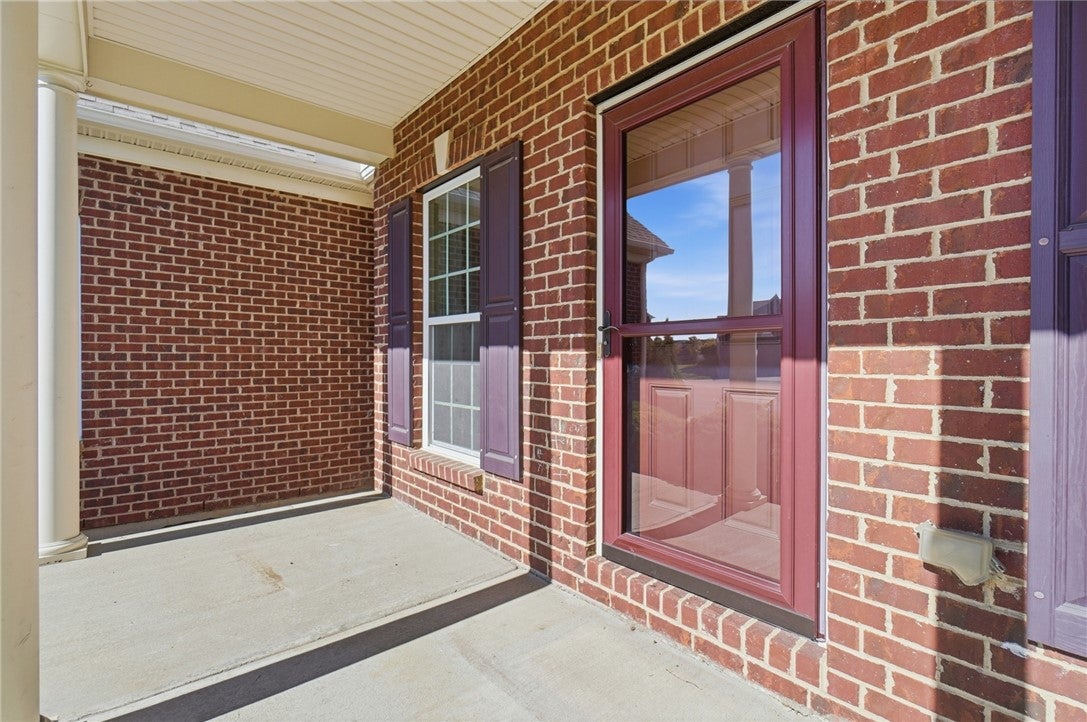 9762 Brooks Bend Court