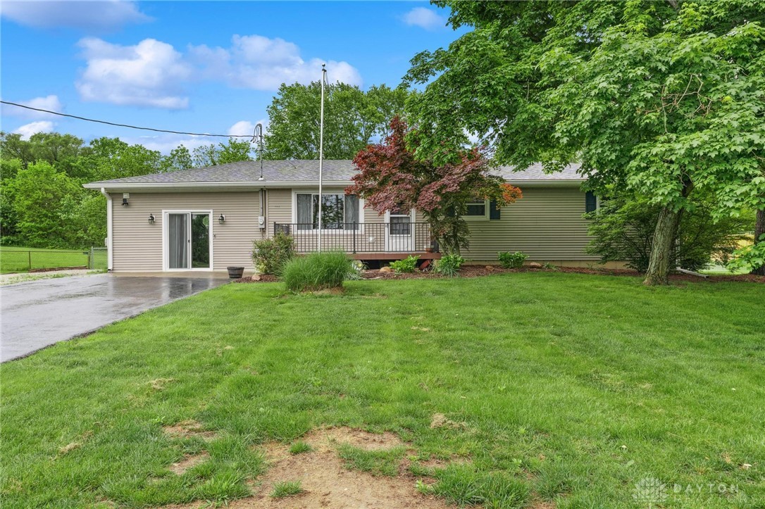 700 W Taylor School Road, Hamilton, Ohio image 1