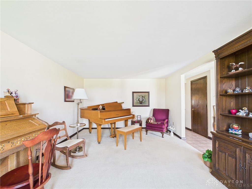 7584 Ravenwood Drive, Greenville, Ohio image 18