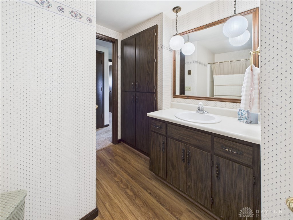 7584 Ravenwood Drive, Greenville, Ohio image 25