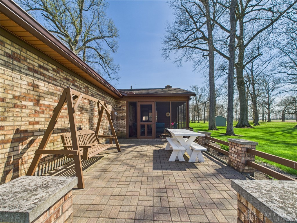 7584 Ravenwood Drive, Greenville, Ohio image 32