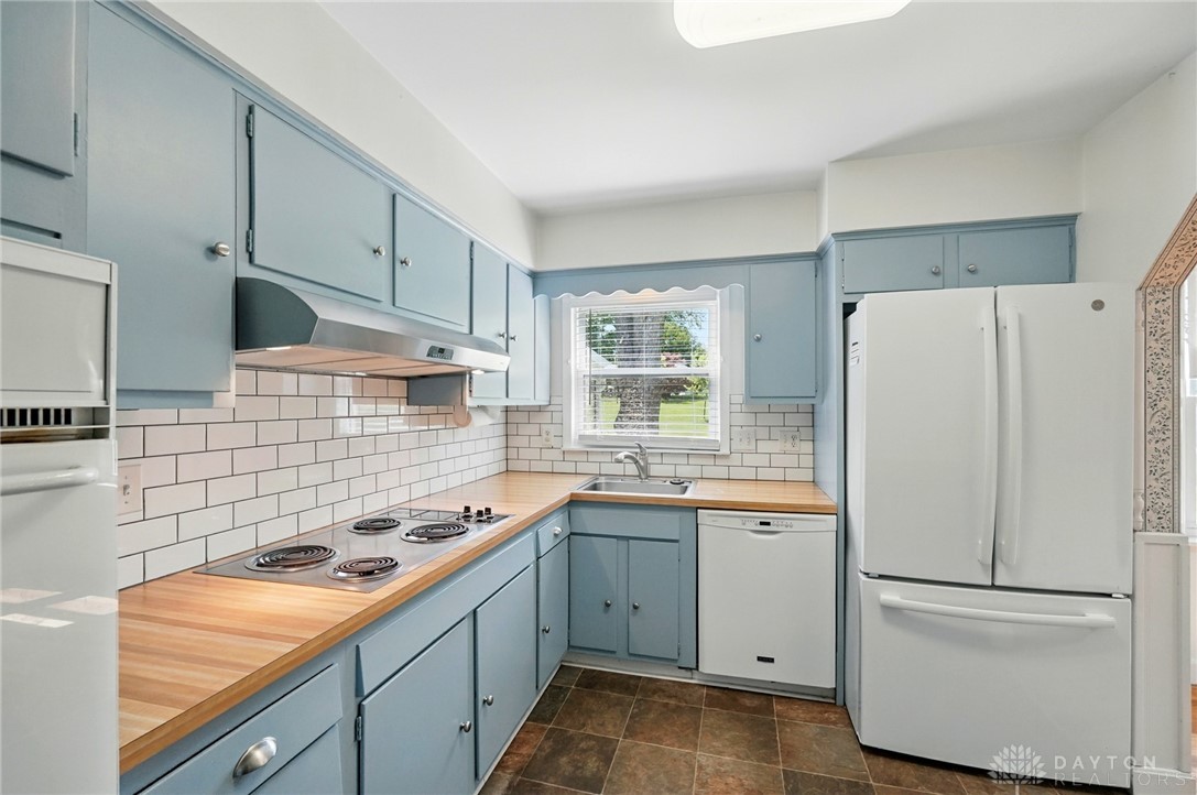 402 N Marshall Road, Middletown, Ohio image 2