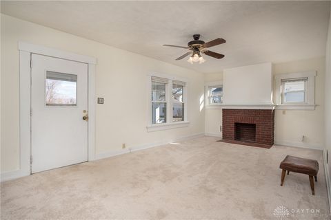 Tiny photo for 4022 Farnham Avenue, Dayton, OH 45420 (MLS # 945309)