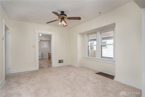 Tiny photo for 4022 Farnham Avenue, Dayton, OH 45420 (MLS # 945309)