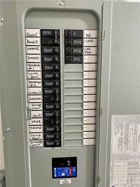 Tiny photo for 419 E Carpenter Drive, New Carlisle, OH 45344 (MLS # 947029)