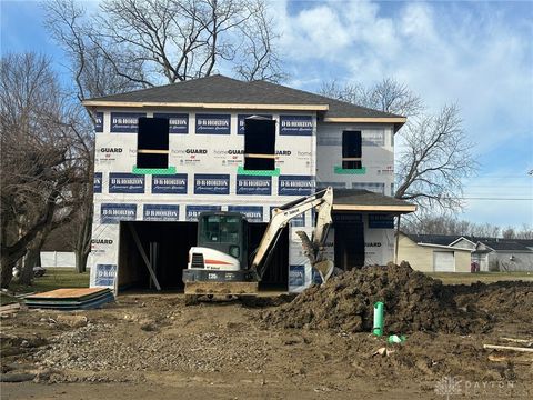 Photo of 977 N South Street, Wilmington, OH 45177 (MLS # 949403)