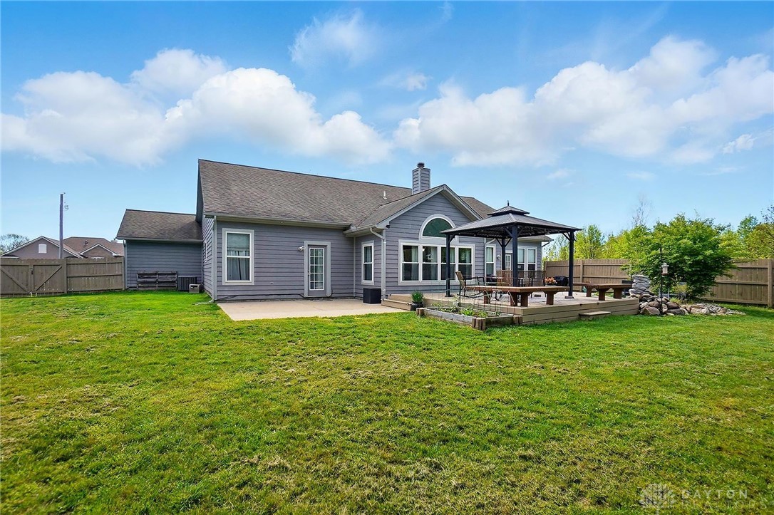 2613 Quail Run Drive, Fairborn, Ohio image 43