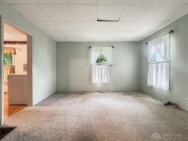 653 E Church Street, Urbana, Ohio image 10