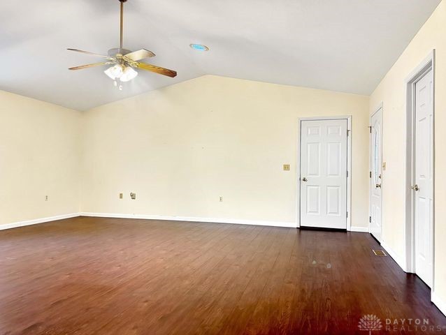 653 E Church Street, Urbana, Ohio image 21