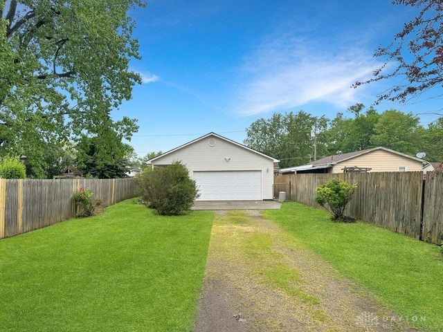653 E Church Street, Urbana, Ohio image 7