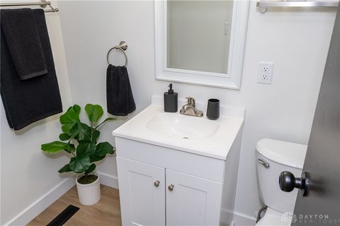 Tiny photo for 7126 Mandrake Drive, Dayton, OH 45424 (MLS # 945455)